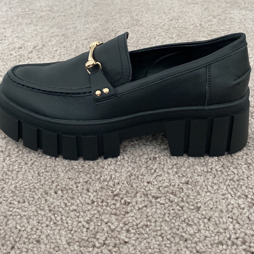 Black loafers - Picture 2 of 7